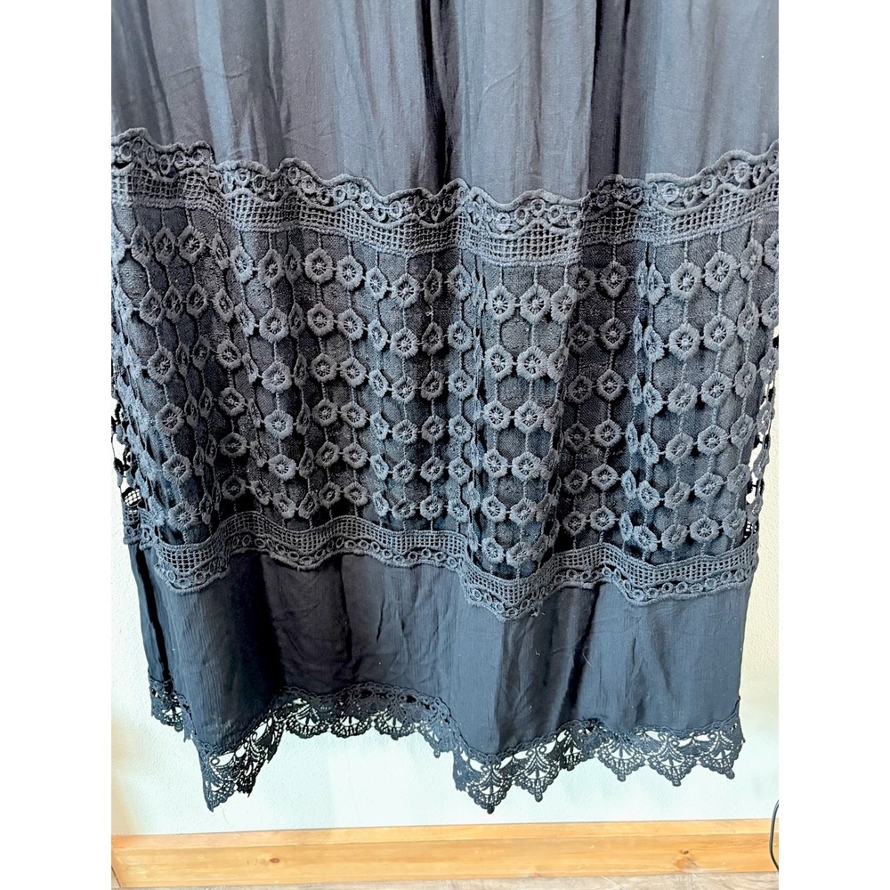 Justify Black Smocked Strapless Maxi Dress XL Tube Embroidery Lace Resort wear - Picture 4 of 8
